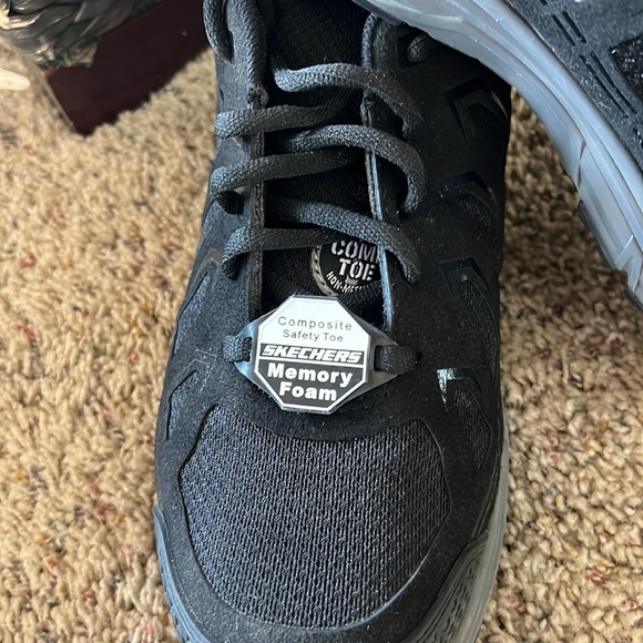 Men’s Skechers air-cooled memory foam size 9.5. They are new. - Picture 3 of 4